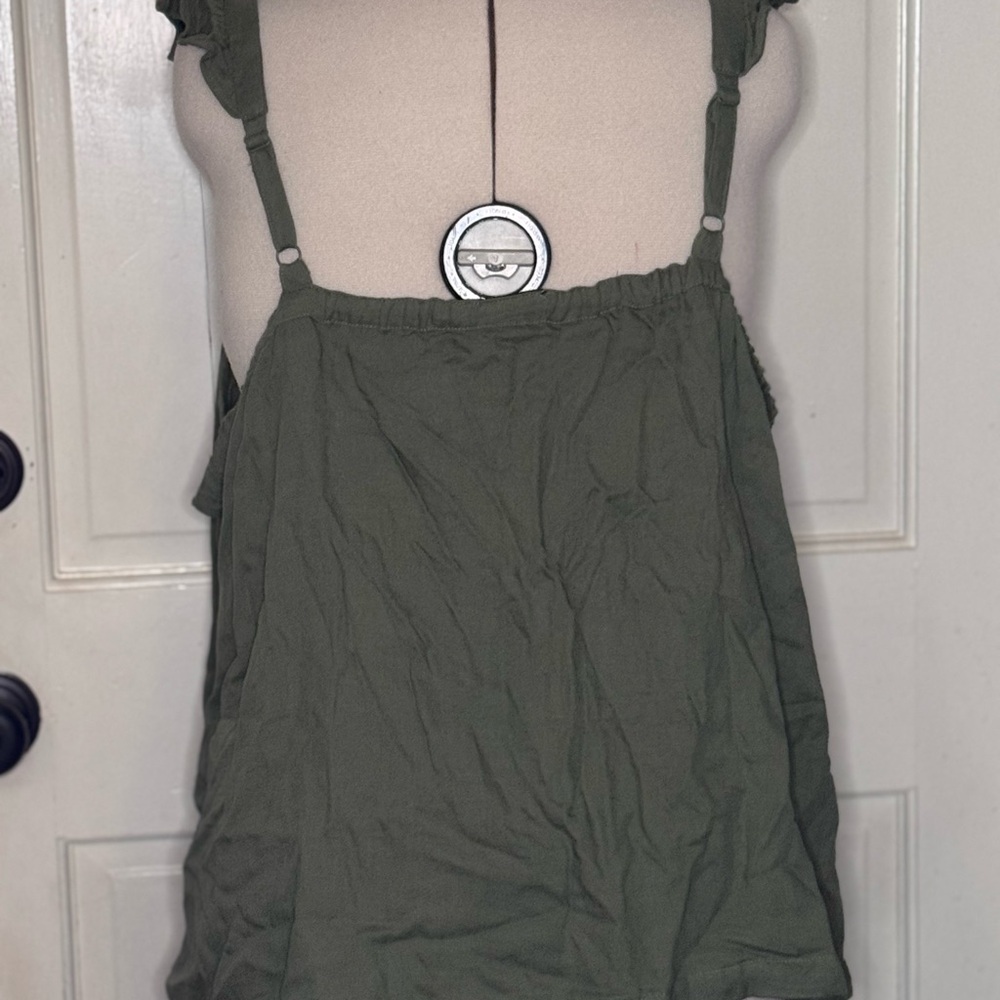 torrid Olive Green Button-Front Ruffle Strap Tank - Picture 4 of 5